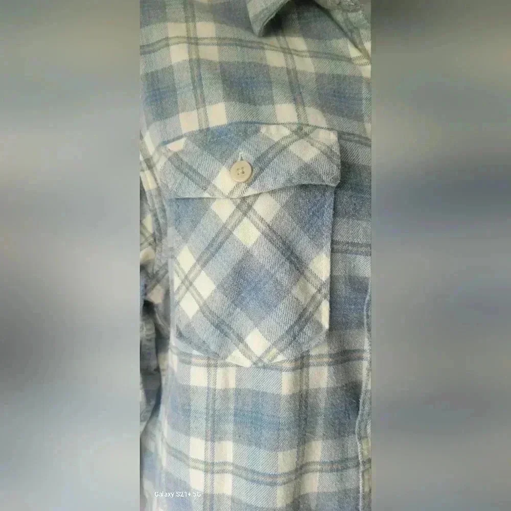 Eddie Bauer cozy pastel yellow & blue flannel shirt size medium - Picture 5 of 9